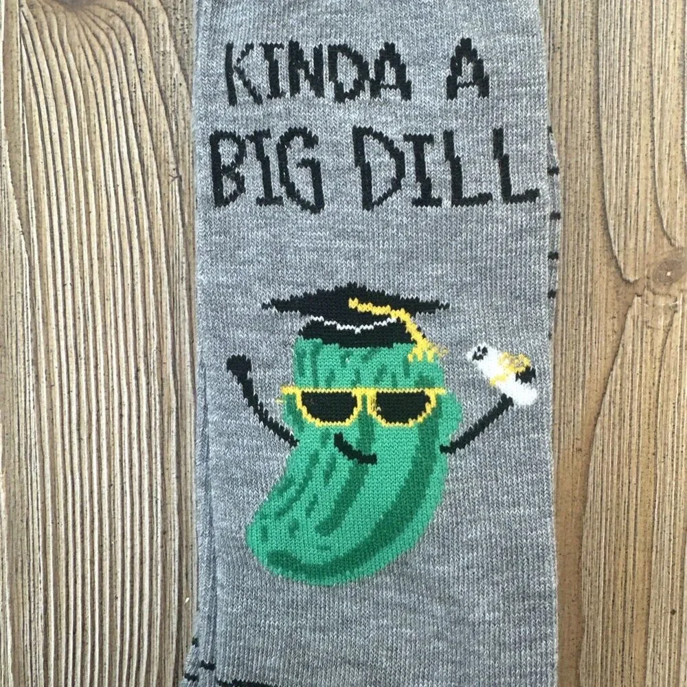 Graduation Kinda A Big Dill Men’s Crew Gray Socks 9-13